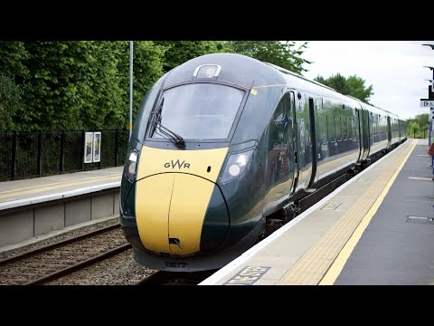 GWR Class 802 departs from Honeybourne [4K60 HDR]