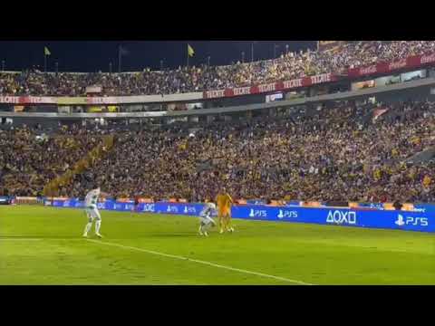 Golazo de Carlos Salcedo vs Santos