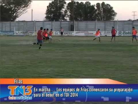 07  En marcha... Los equipos de Frías comenzaron su preparación para el debut en el TDI 2014
