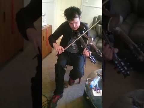 Shenzo Gregorio playing the GUSCOTT X10