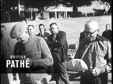 Selected Originals - Ike Golfs With Canada's Premier Aka Ike Golf (1956)