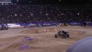 preview picture of video 'Meatal mulisha. Monster jam el paso tx  freestyle'
