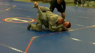 preview picture of video 'May 20th 2011 MDW Combatives 170 lb Cons. Semis- SGT Hardeman'