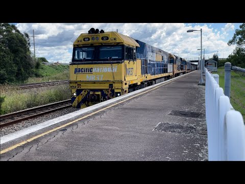 Pacific National NR37, 9321 & 8112 with 4BS4 at Tarro - 30/3/23