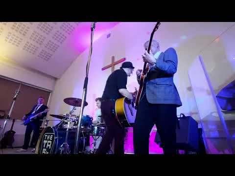 The TR5's (+ Rod Davis from The Quarrymen). Music In The Vineyard, Farnham. Sun. 26th February 2023.