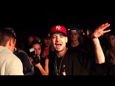 Kamakazie vs Johnny Knoxx