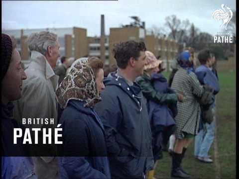 Out Takes / Cuts From Cp 696 - Grand Prix Miniatures, Pushball And Churchill Glass Painting (1968)