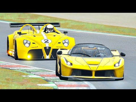 Ferrari LaFerrari Aperta vs Alfa Romeo 8C GT Spyder at Mugello