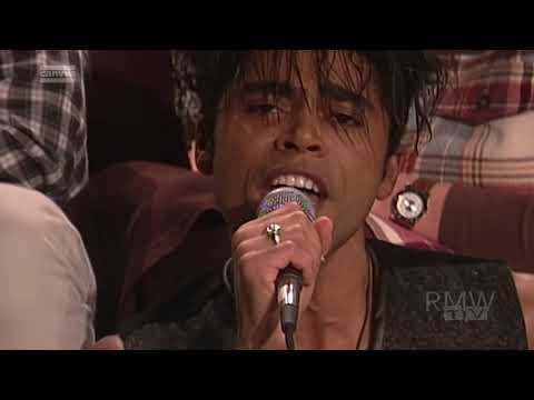 In memoriam / the story of / the story of: Robert Mosuse (Bart Peeters / The Radios - Teardrops)