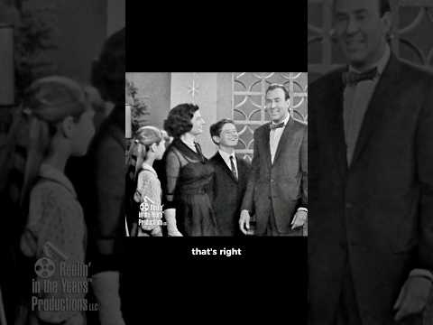 Der 13-jährige Rob Reiner mit seiner Familie • 27. März 1960 [Reelin' In The Years Archiv]