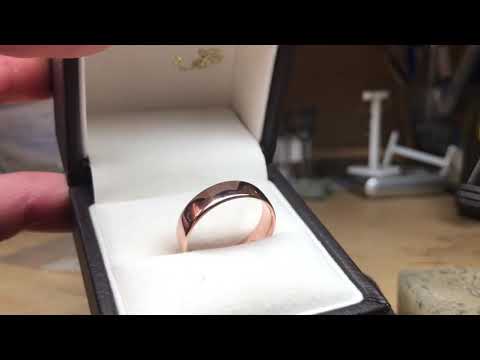 Men's Rose Gold Soft Court 9ct 6mm Wedding Ring