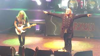 SAXON -  Heavy Metal Thunder (live in Toulouse 2018)