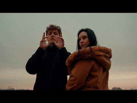 NaJda and MODERN WAVE