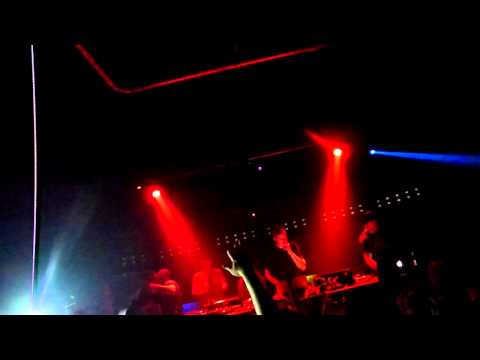 Tok Tok vs. Soffy O. - Live @ 4 Jahre Familienfeier Tresor 2012