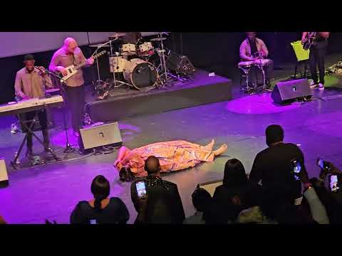 Eunice Manianga LIZIBA concert live a paris le 3/11/2024