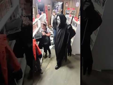 Ghostface scares a kid #halloween