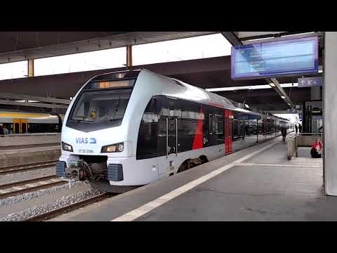 Düsseldorf (DE), departure VIAS RE19 with destination Arnhem Centraal (NL). (18/03/2023)