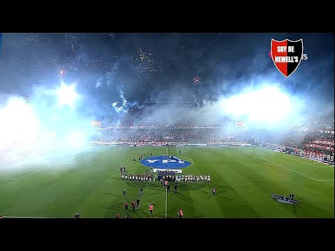 "UNA LOCURA DE RECIBIMIENTO - NEWELLS vs Argentinos Juniors" Barra: La Hinchada Más Popular • Club: Newell's Old Boys • País: Argentina