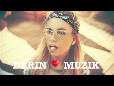 Carlo Runia -  Shine On Me