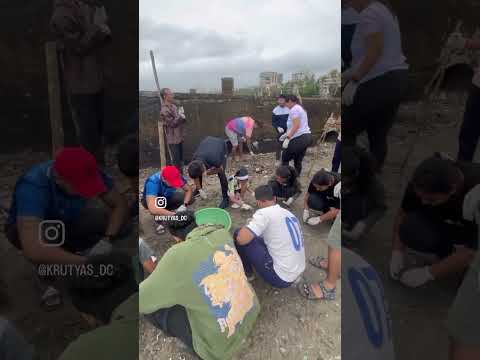 Beach cleaning #swacchbharat #beachcleanup #salamindia #india #15thaugust #shortvideo #shorts