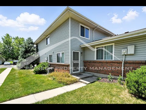 Charming 2BR Townhome in Lakewood property video