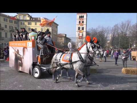 Le Vecchie Mugnaie carro da getto - Carnevale Ivrea 2017