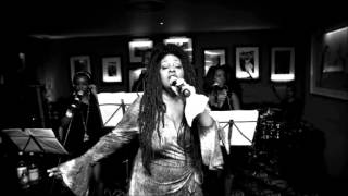 Caron Wheeler featuring Jazzie B - Free Again (JameeekaSoul)
