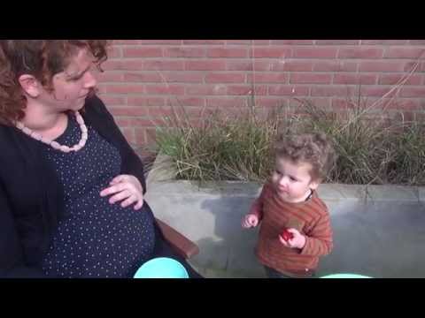 Kusje voor je zusje - Hoe leg je uit dat er een zusje komt?