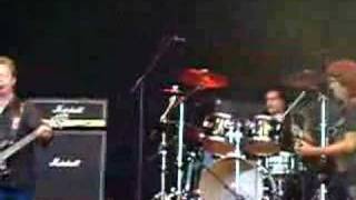 DERRINGER Comes A Woman