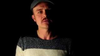 AntyPoezja #3: Piotr Rogucki - Piersi "Trzepała Zośka dywan"
