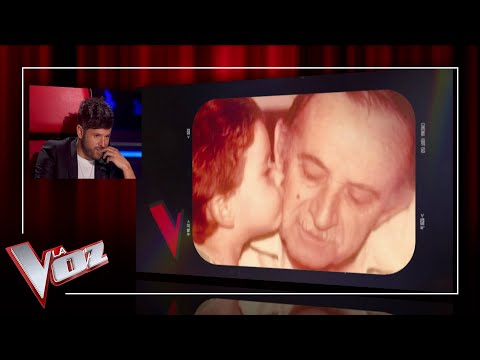 Pablo López gets a surprise of his family | Moments | The Voice Antena 3 2020