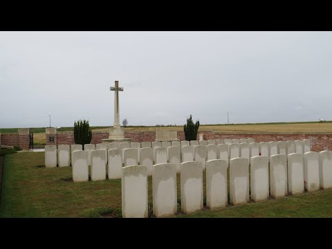 Sucrerie Cemetery, Epinoy in the Great War