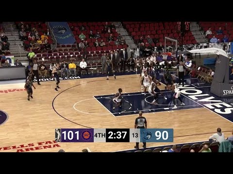 Derek Cooke Jr. Posts 10 points & 11 rebounds vs. Iowa Wolves