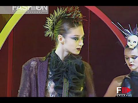 JOHN GALLIANO Spring Summer 2000 Paris - Fashion Channel