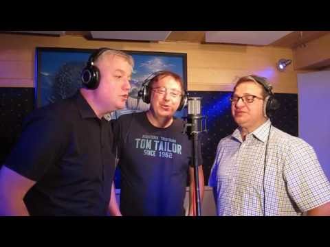 ROBERT SMOLNIKAR TRIO- Deli nasmehe prijaznost