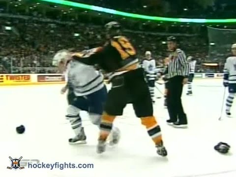 Joe Thornton vs Bryan McCabe