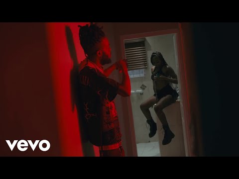 Roze Don, Shakespeare, 2 Flashy - Tight and Ukku (Official Video)