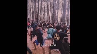 Download lagu wong Indonesia ora butuh wong ganteng sg penting mletre mendem mp3 Download lagu wong Indonesia ora butuh wong ganteng sg penting mletre mendem mp3