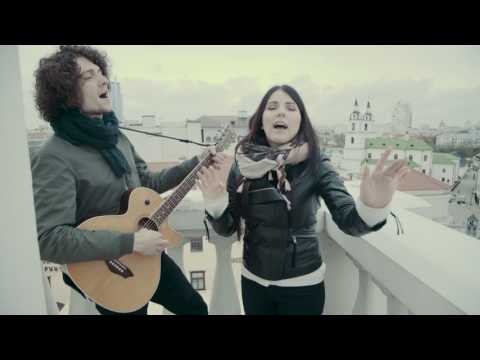 NaviBand - O Bătrână într-o Gara (Romanian song)