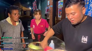 【沖縄・コザ銀天街】あしびばー武cで七輪焼肉！ビール片手に乾杯ライブ