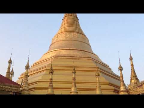 Hoàng hôn từ chùa Kyaik Than Lan ở Mawlamyine, Mianmar
