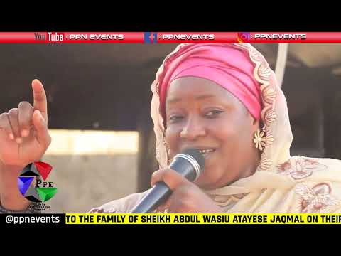 Alhaja Sheidat Fatimah Al Jafariyah Live Performance at the Naming Ceremony of Sheikh Jaqmal  1 of 2