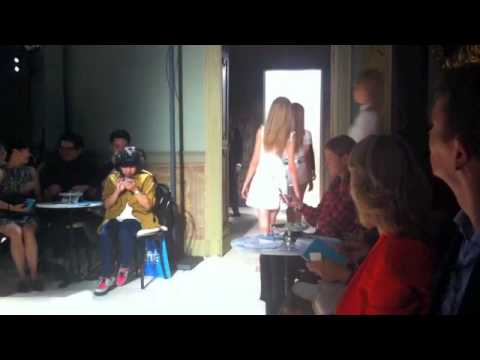 SFILATE DONNA MILANO SS 2013 - FAY