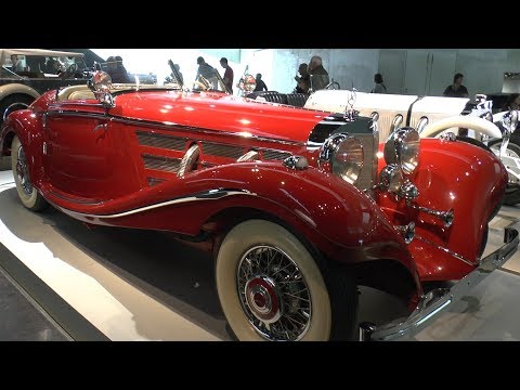 MERCEDES-BENZ MUSEUM STUTTGART - RUNDGANG