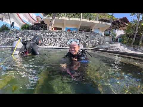 YouTube thumbnail for DiverInterCom diving video