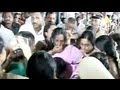 Woman Beaten By Cops After Trying To Disrupt Sonia S Rally In Karnataka