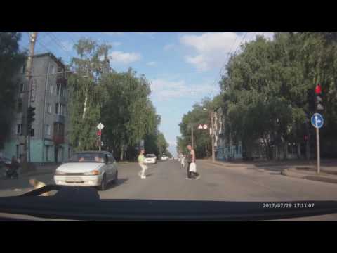 Женщина за рулём ВАЗ-2114 сбила девочку в Кирове