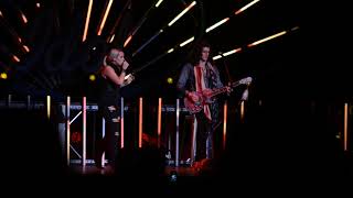 Gabby Barrett &amp; Cade Foehner - INXS&#39; Never Tear Us Apart @ American Idol Live Tour 2018