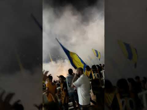 "Rosario central 2 vs huracan 1 recibimiento" Barra: Los Guerreros • Club: Rosario Central