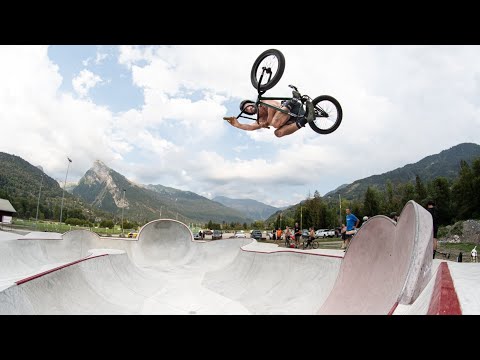 SUMMER BMX TRIP WITH FRIENDS ( Andima Errazti , Sergio Layos, Sivi & Aurelien )